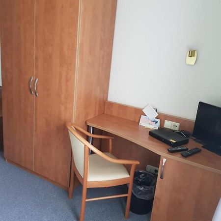 Hotel Zur Altstadt Calbe Εξωτερικό φωτογραφία