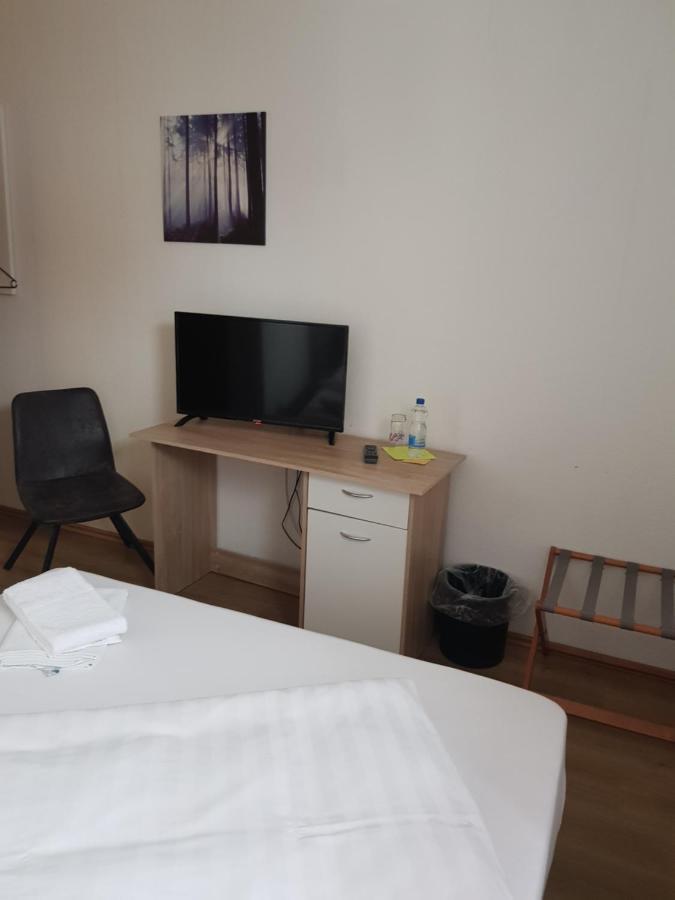 Hotel Zur Altstadt Calbe Εξωτερικό φωτογραφία
