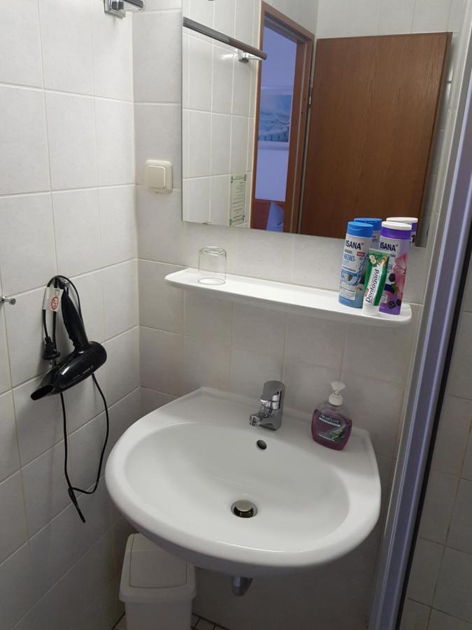 Hotel Zur Altstadt Calbe Εξωτερικό φωτογραφία